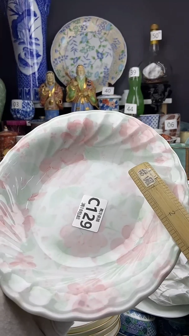 【闪购商品】女神节快乐，点关注亮灯牌，感谢支持