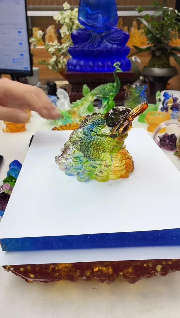 手工艺品琉璃彩色金蟾茶宠摆件14*9公分