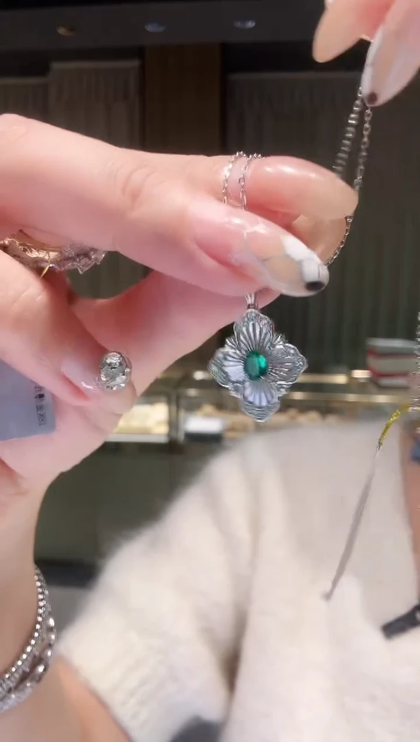 铂Pt950镶嵌项链钻石AY0465-PT-45