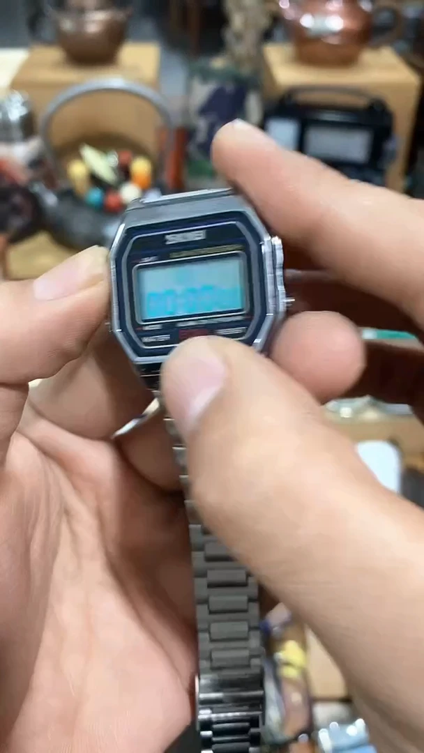 瓷片闪购商品 如图所示