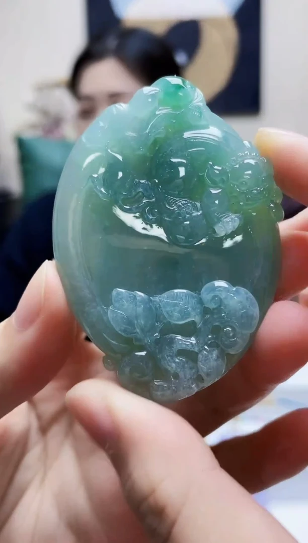 未镶嵌定制翡翠吊坠196