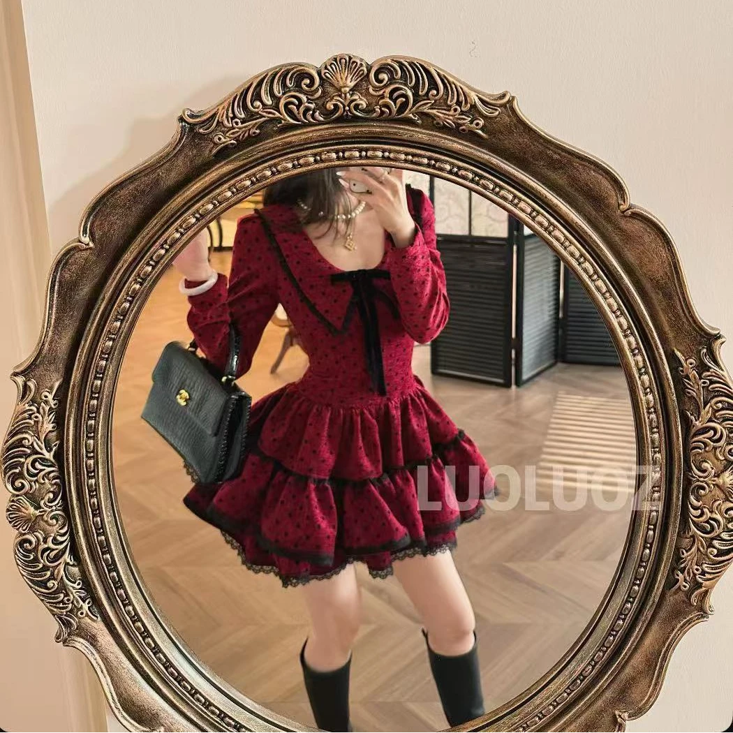 【现货】LUOLUOZ【甜醺迷人】高级气质俏皮复古红波点短款连衣裙JF557