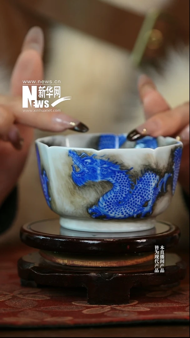 摆件陶瓷新华网瓷-含月阁47