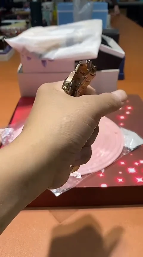 瓷片品牌 包包香水眼镜手表护肤品@@1