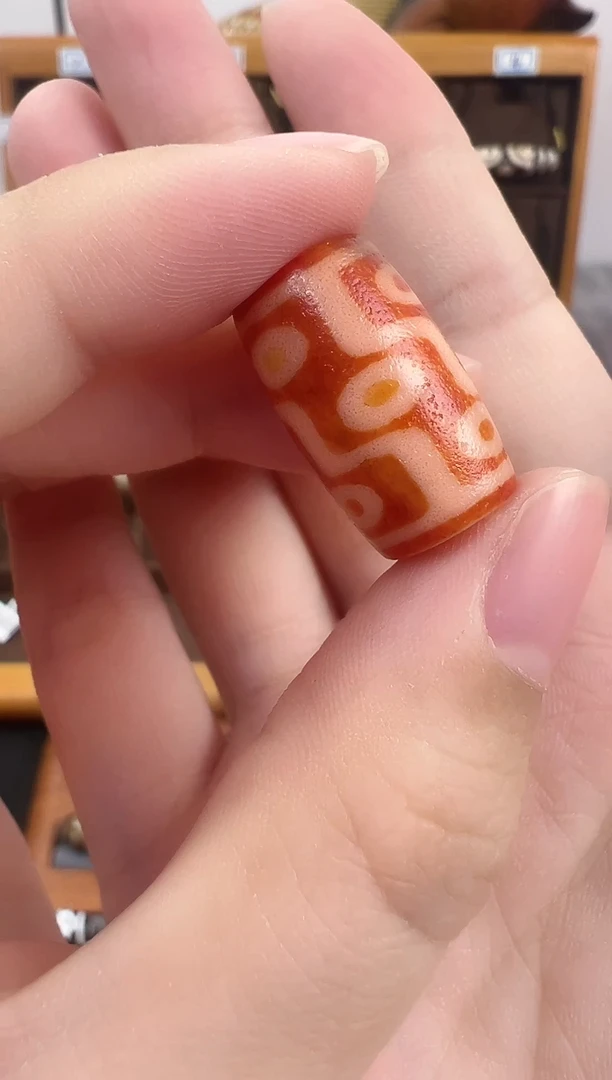 玛瑙/玉髓（覆膜）颈饰未镶嵌109.（微瑕）