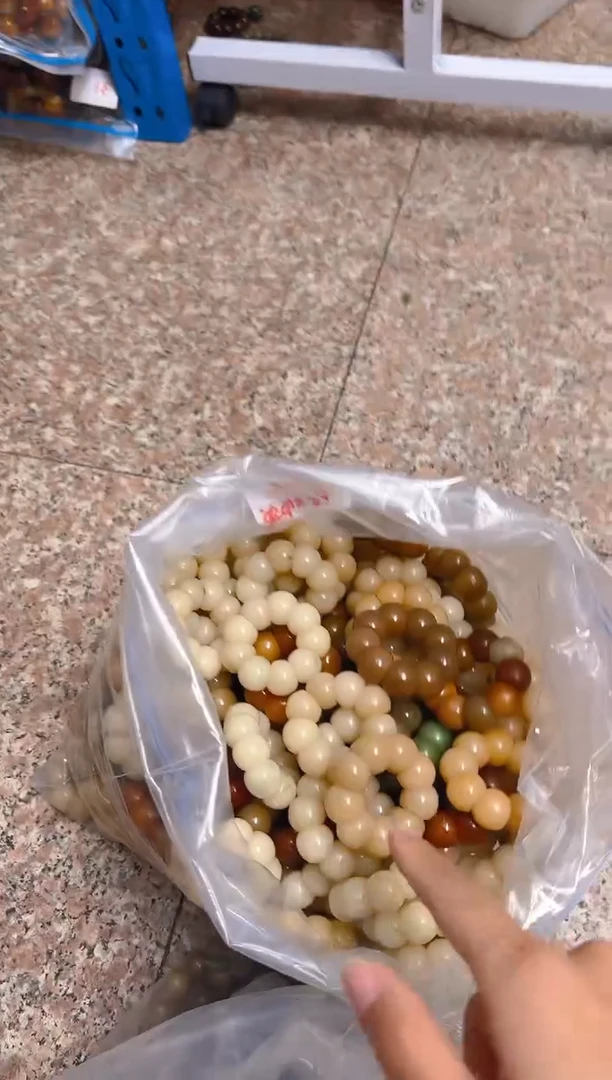 吊坠菩提根/象牙果混色手捻颜色随机一条