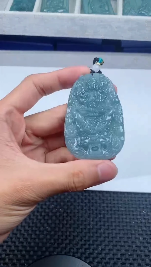 翡翠未镶嵌颈饰1111111111