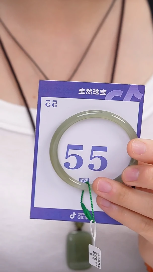 和田玉手镯未镶嵌355