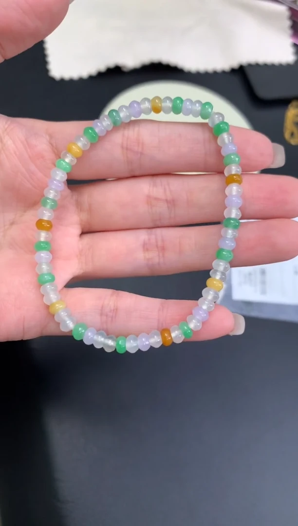 未镶嵌定制翡翠48小时鉴赏期 退货不扣服务费