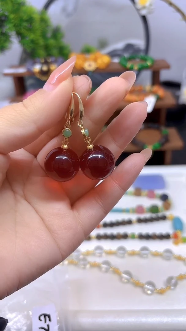 血珀14K金镶嵌耳饰E706