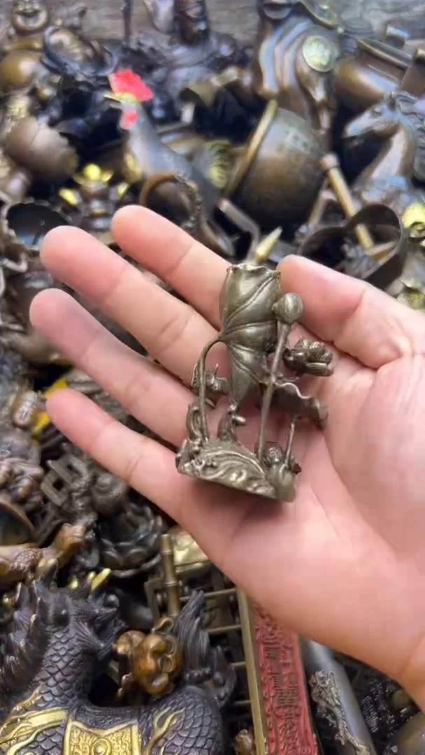 精美铜器，点击下单