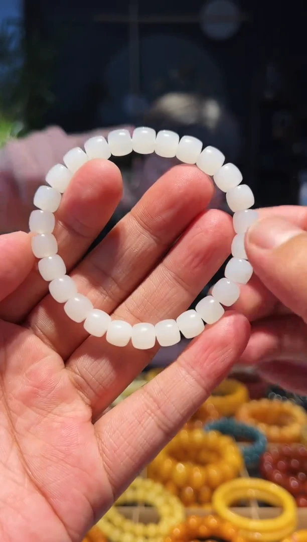 手串未镶嵌和田玉8+单圈