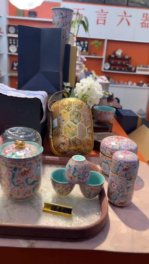 瓷片小乔闪购链接