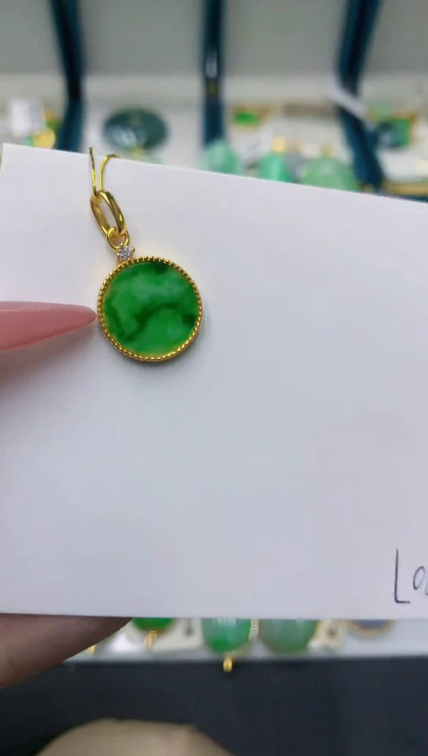 颈饰未镶嵌翡翠11111