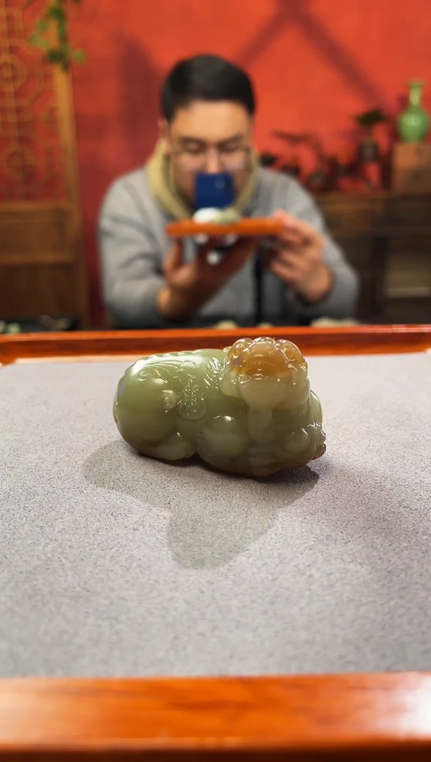 吊坠(赠链)未镶嵌和田玉貔貅