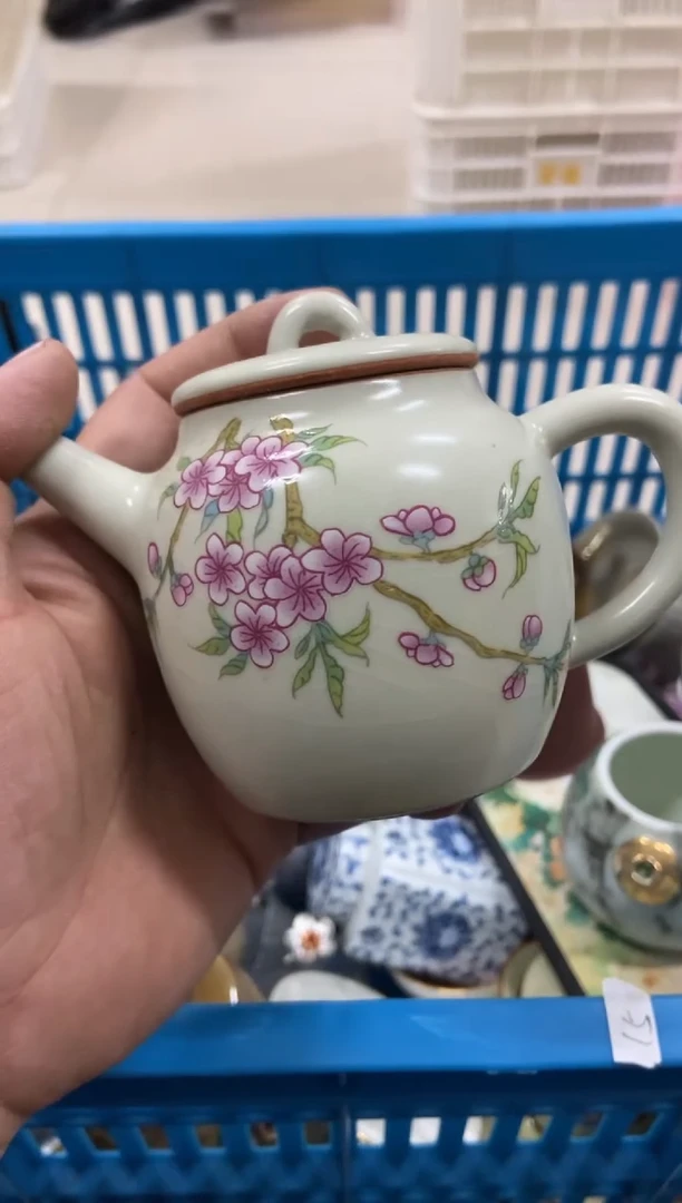 杯无运费险有瑕疵的摄影的产品有使用过的痕迹有点脏介意勿拍