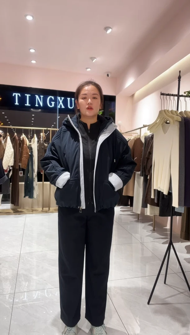 _****づ你的微笑专属链接藏蓝外套