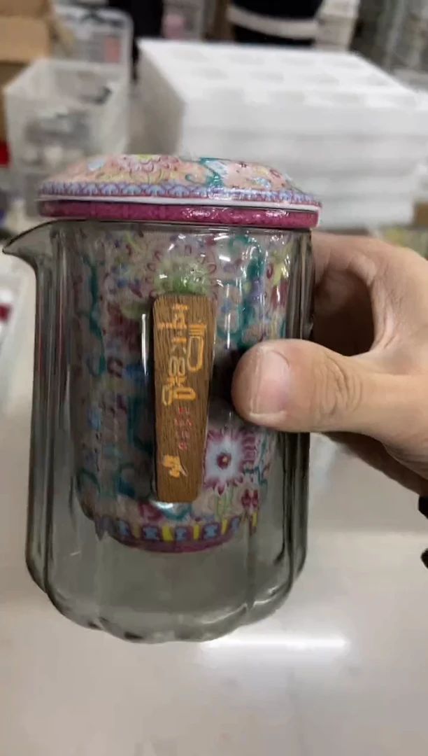 杯无运费险有瑕疵的摄影的产品有使用过的痕迹有点脏介意勿拍