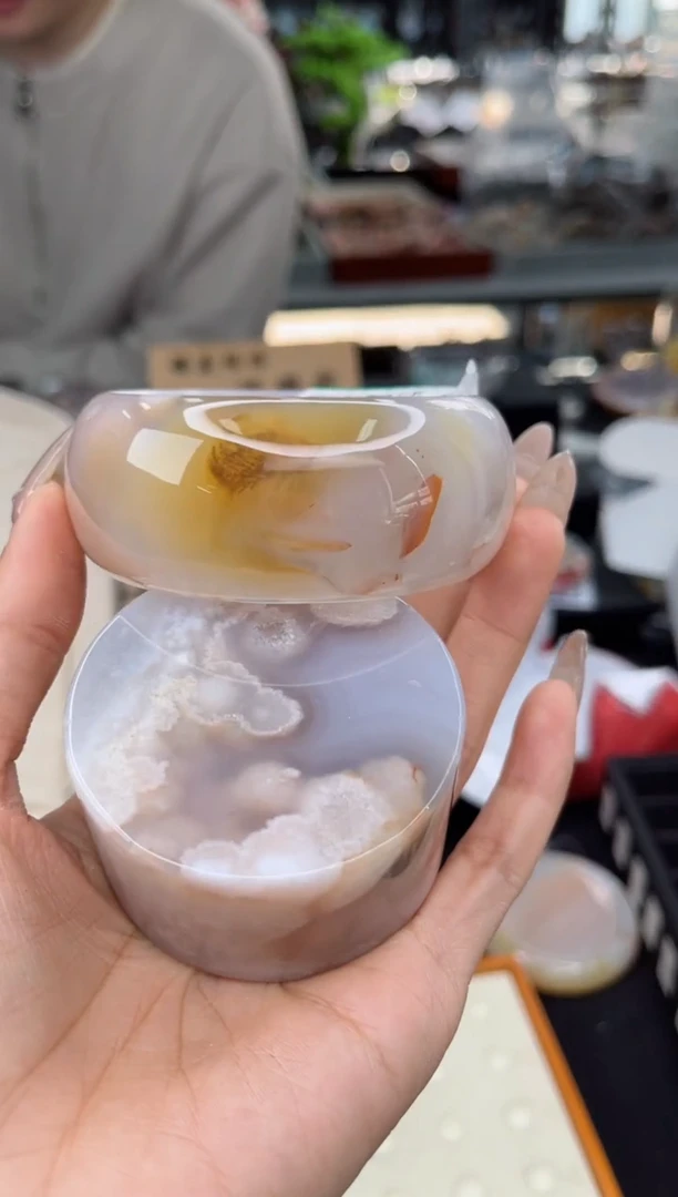 【闪购商品】石英质玉手镯未镶嵌59圈口（赠品镯心）3650347