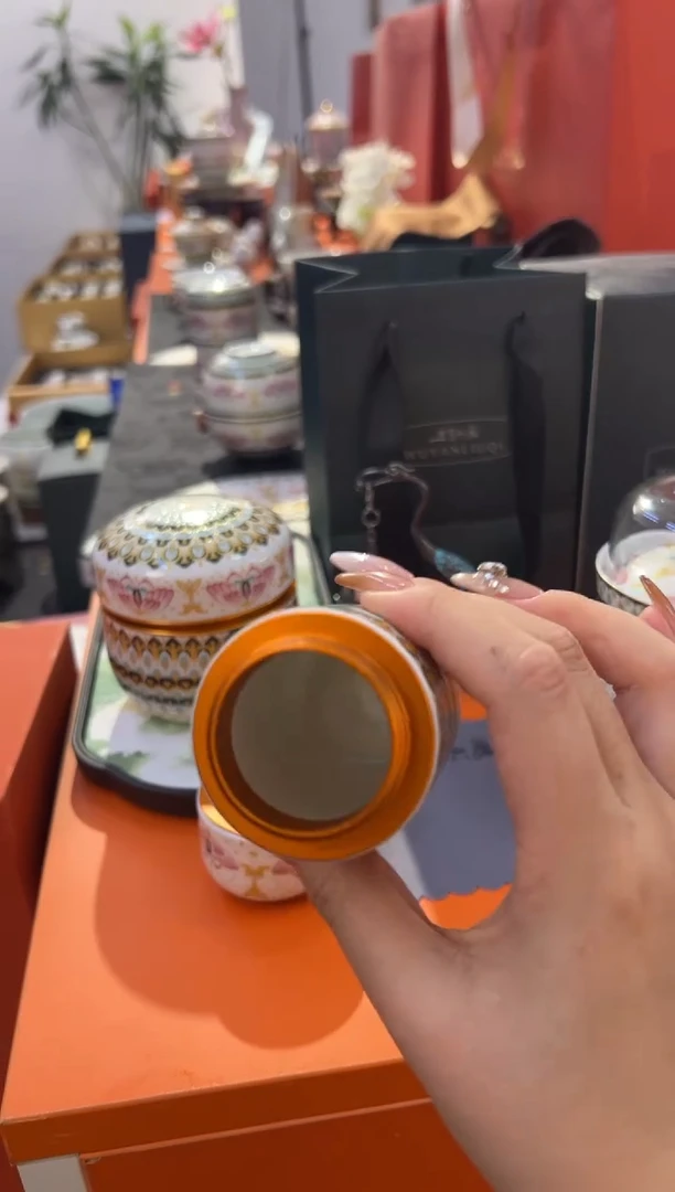 瓷片小乔闪购链接