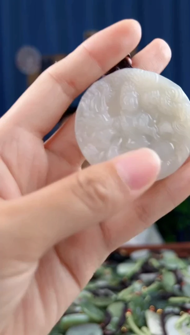 未镶嵌和田玉挂件拍一发一，