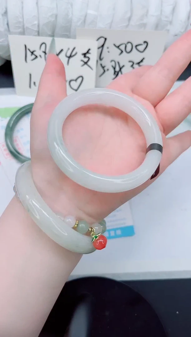 石英质玉手镯未镶嵌b113-52