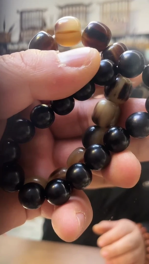 花牛角串一串      黑牛角一串