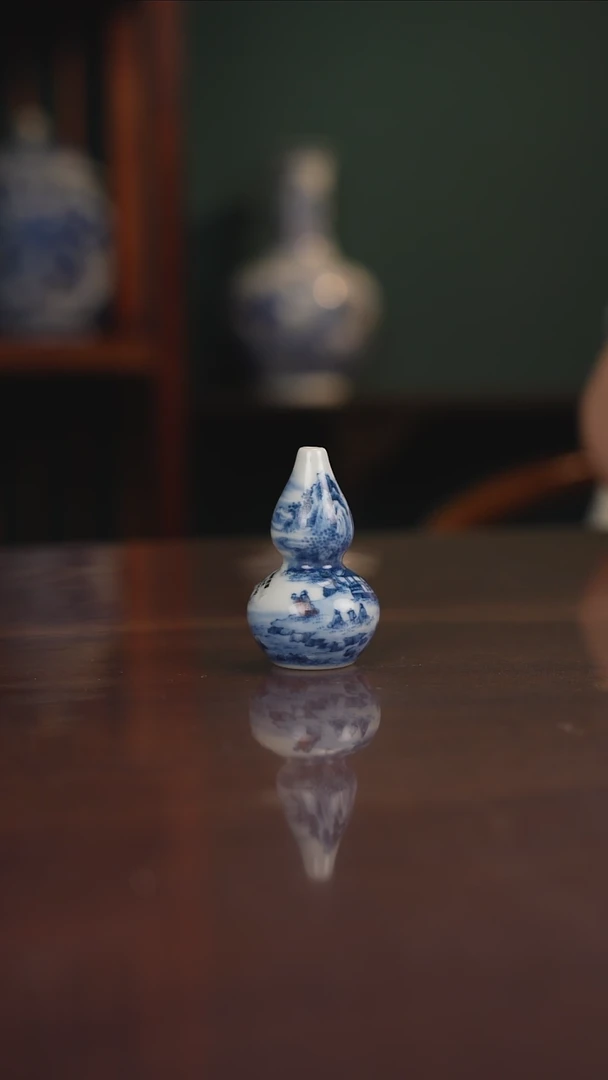 景琳藏 青花山水葫芦