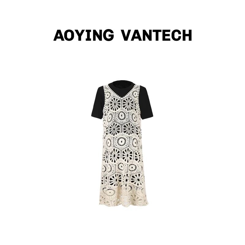 【米兰胶片】设计感V领蕾丝罩衫宽松舒适黑T裙套装AYWT2024152