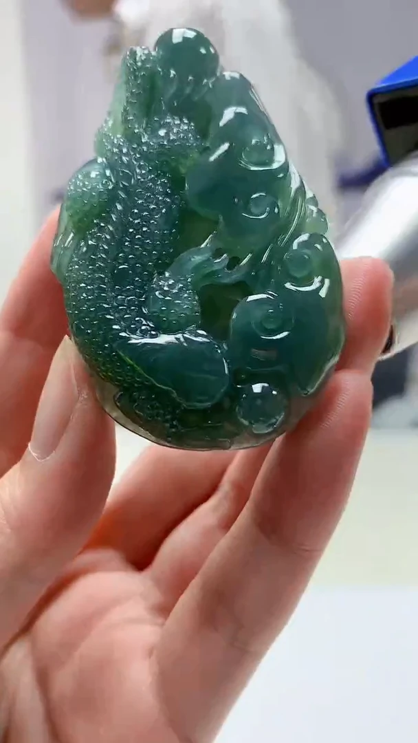 【闪购商品】定制翡翠未镶嵌5028zm-毛货挂件龙48