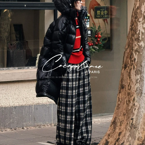 韩彬彬"黑天鹅"重磅充绒90白鹅绒蚕茧型亮面中长款羽绒服女3125-7