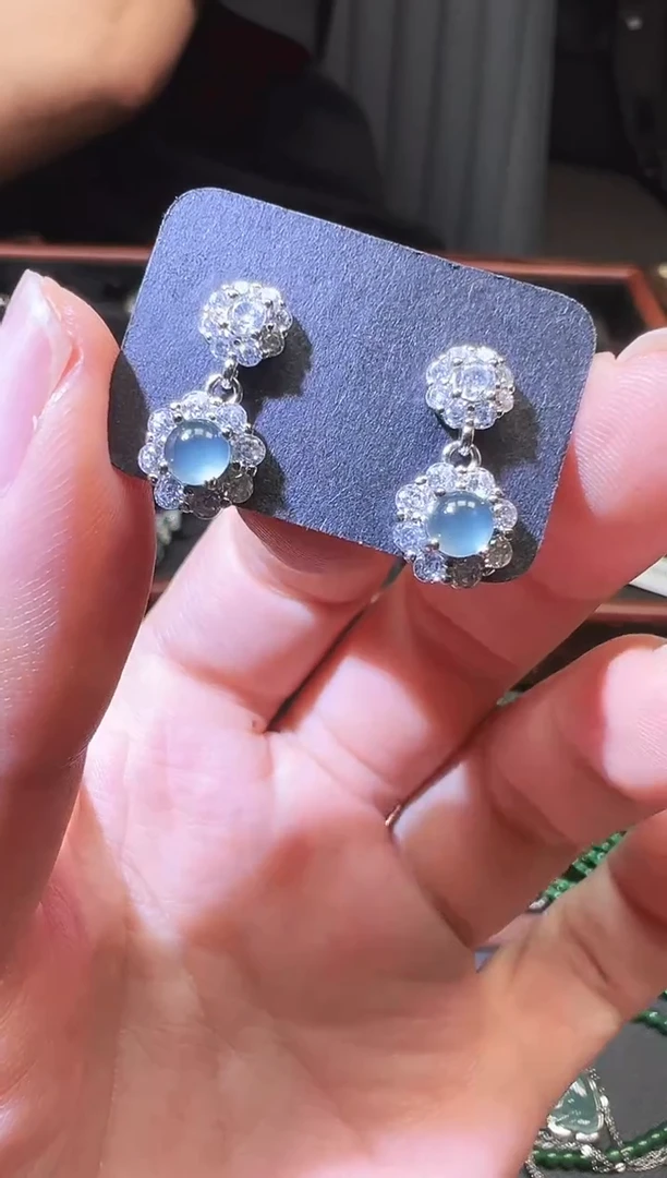 翡翠未镶嵌颈饰天然a货翡翠成品多样性发其一