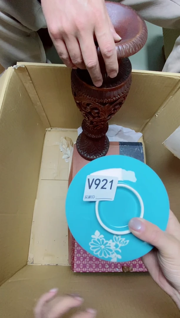 瓷片厉*麟V921默认微瑕，谨慎参拍