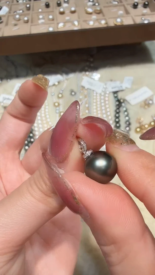 18K金镶嵌吊坠（不含链）海水珍珠zzxm多样性发其一
