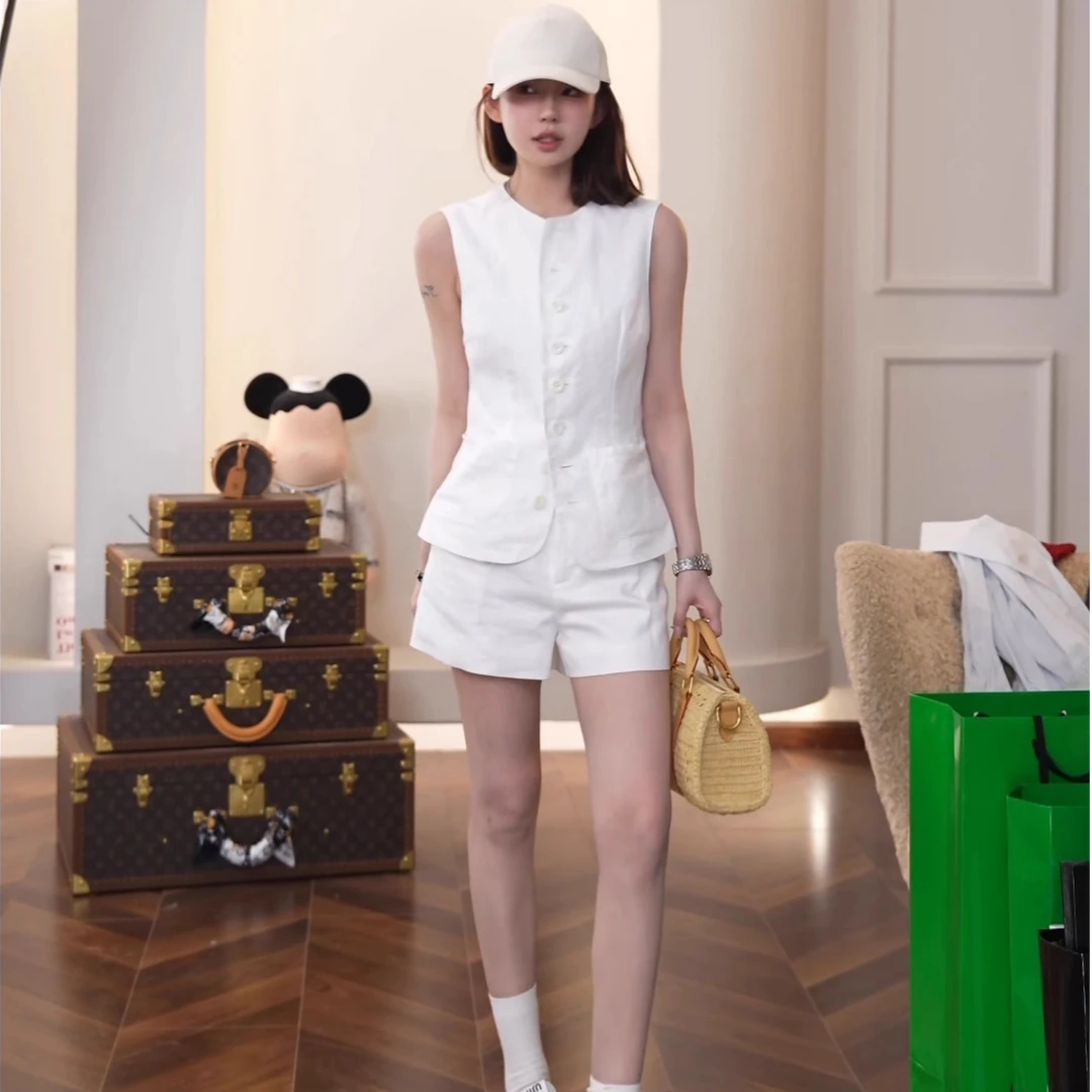 洋气甜美小香风背心百搭老钱风松弛感女装运动休闲短裤套装马甲