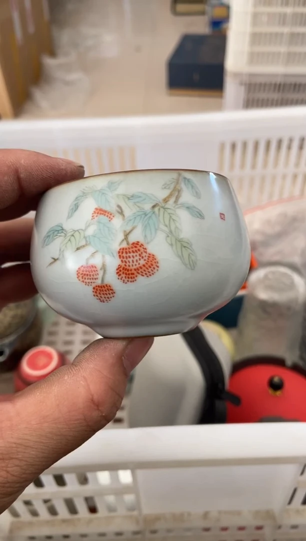 无运费险有瑕疵的摄影的产品有使用过的痕迹有点脏介意勿拍