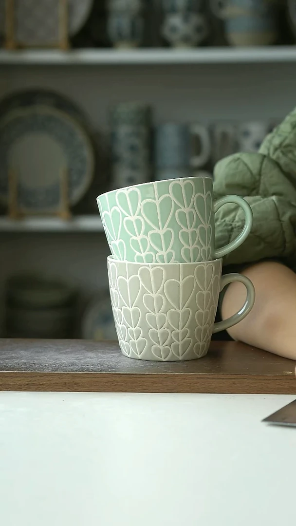 陶瓷微瑕绿爱心+灰爱心马克杯320ml@7-10@