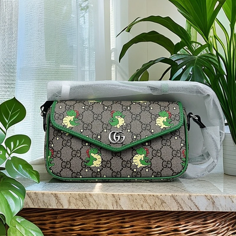 99新 GUCCI/古驰 未使用 老花龙年限定款相机包 1148 8820