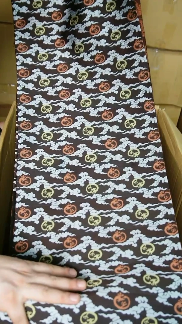 织绣织锦51六通云龙纹