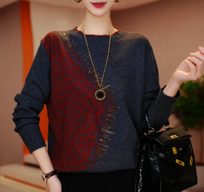 YQ秋冬保暖毛衣抗起球高端显瘦百搭减龄气质时尚套头V24G325