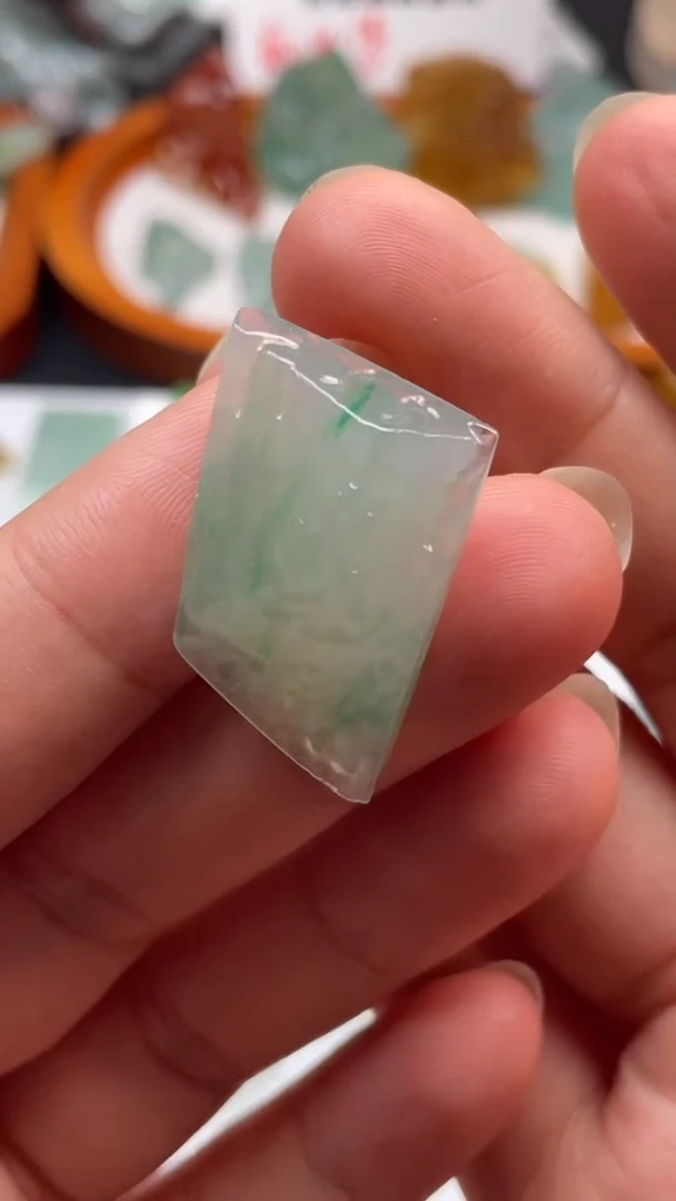 未镶嵌定制翡翠缅甸天然翡翠，包工