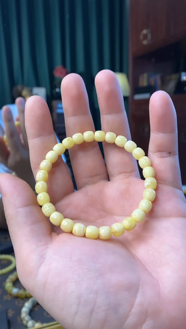 手串蜜蜡未镶嵌葱****饼7mm老型手串