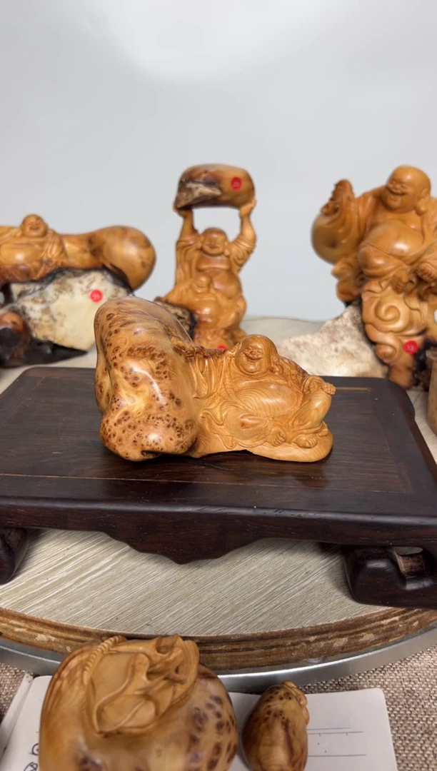 柏木（崖柏）一*烟崖柏雕刻件