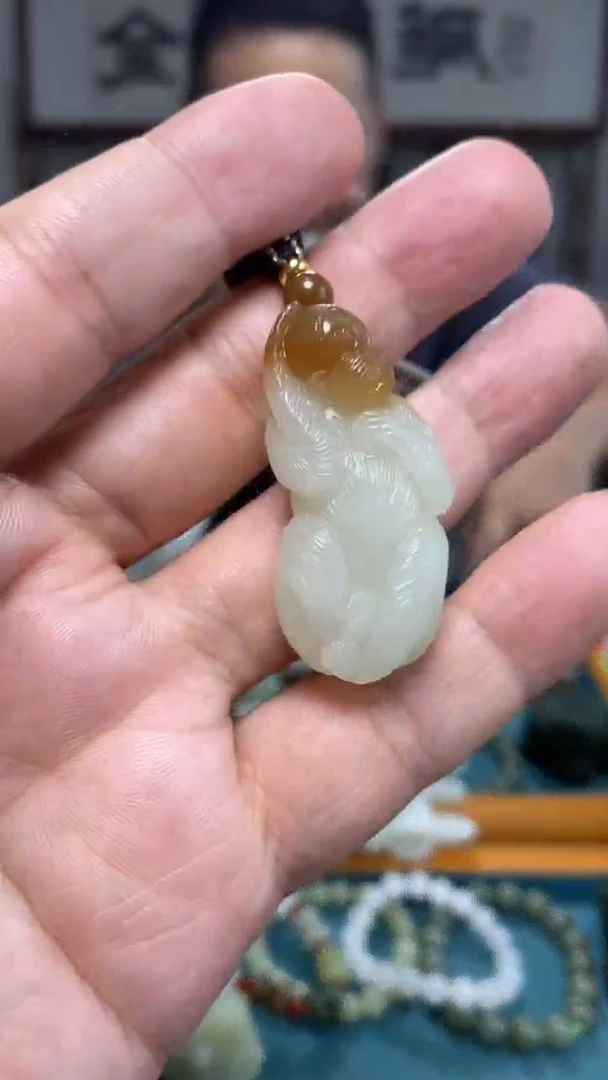 颈饰未镶嵌和田玉79