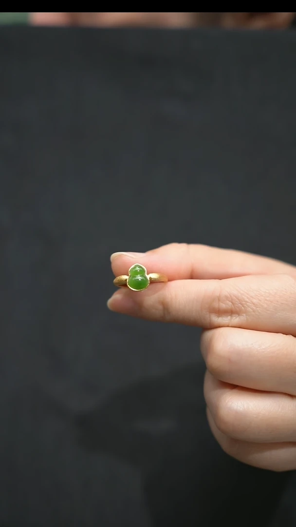 颈饰未镶嵌和田玉小****心葫芦