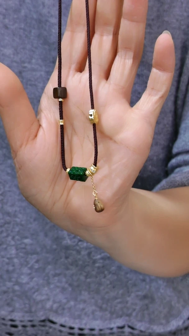 颈饰未镶嵌翡翠国风