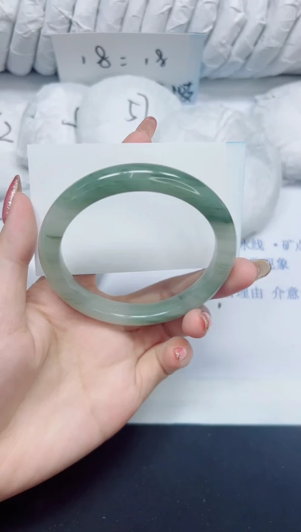 石英质玉手镯未镶嵌26/61