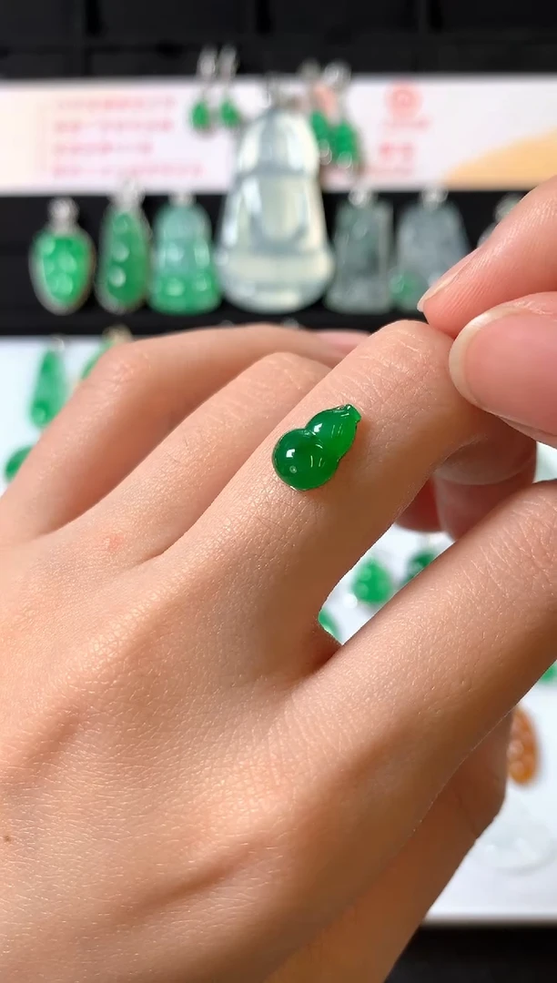 未镶嵌定制翡翠裸石（镶嵌定制）