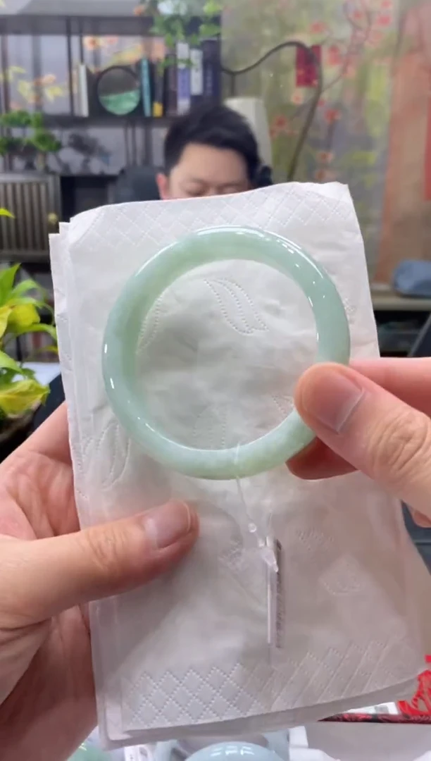 未镶嵌手镯翡翠00008945