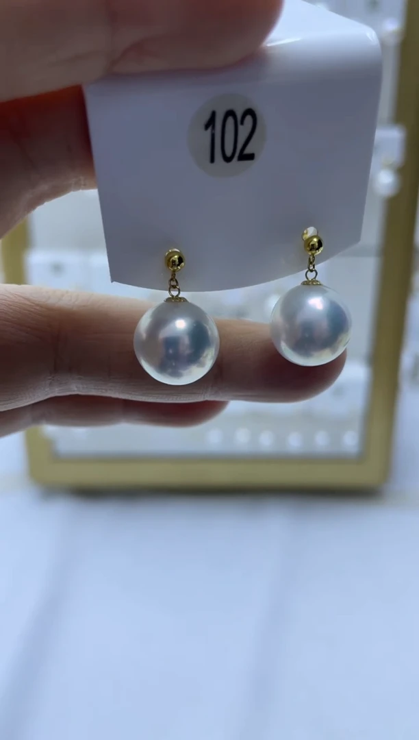 18K金镶嵌耳饰淡水珍珠102